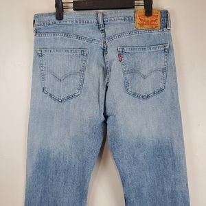 Levis 505 Mens Straight Leg Jeans 33X32 Denim Light Wash -Red Tab Upside Down!